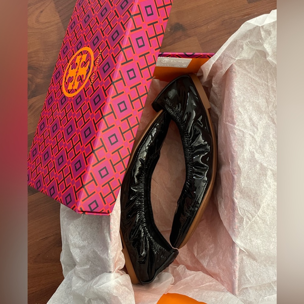 Tory Burch Shoes, Size 6